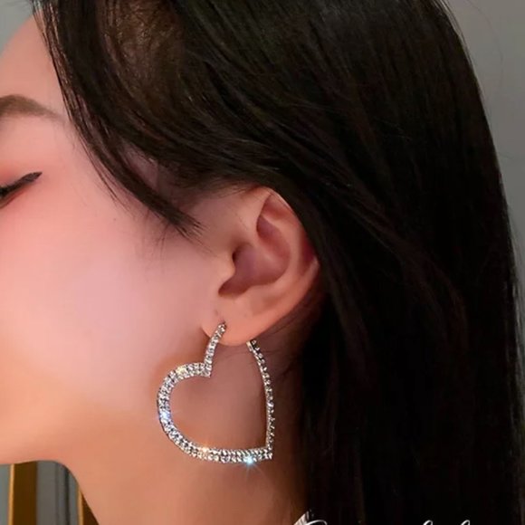 925 Sterling Silver Heart Earrings - Picture 2 of 4